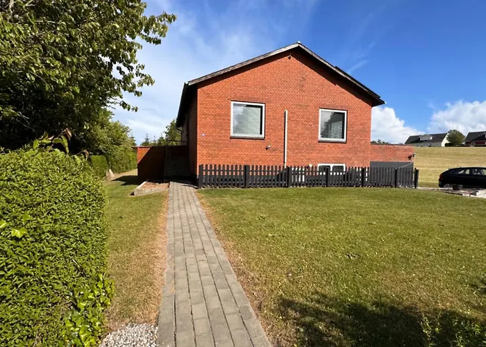 Hus Taet Pa Danfoss Universe Og *